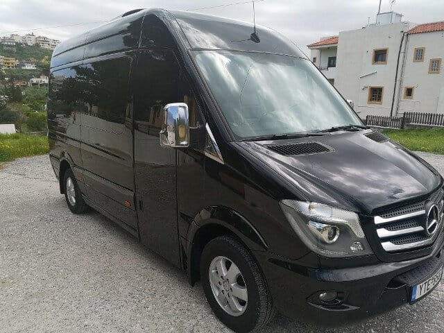 Buchtransfers-Minivan-Minibus